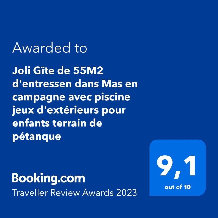 Joli Gîte d'entressen dans Mas en campagne avec piscine jeux d'extérieurs pour enfants terrain de pétanque Extérieur photo
